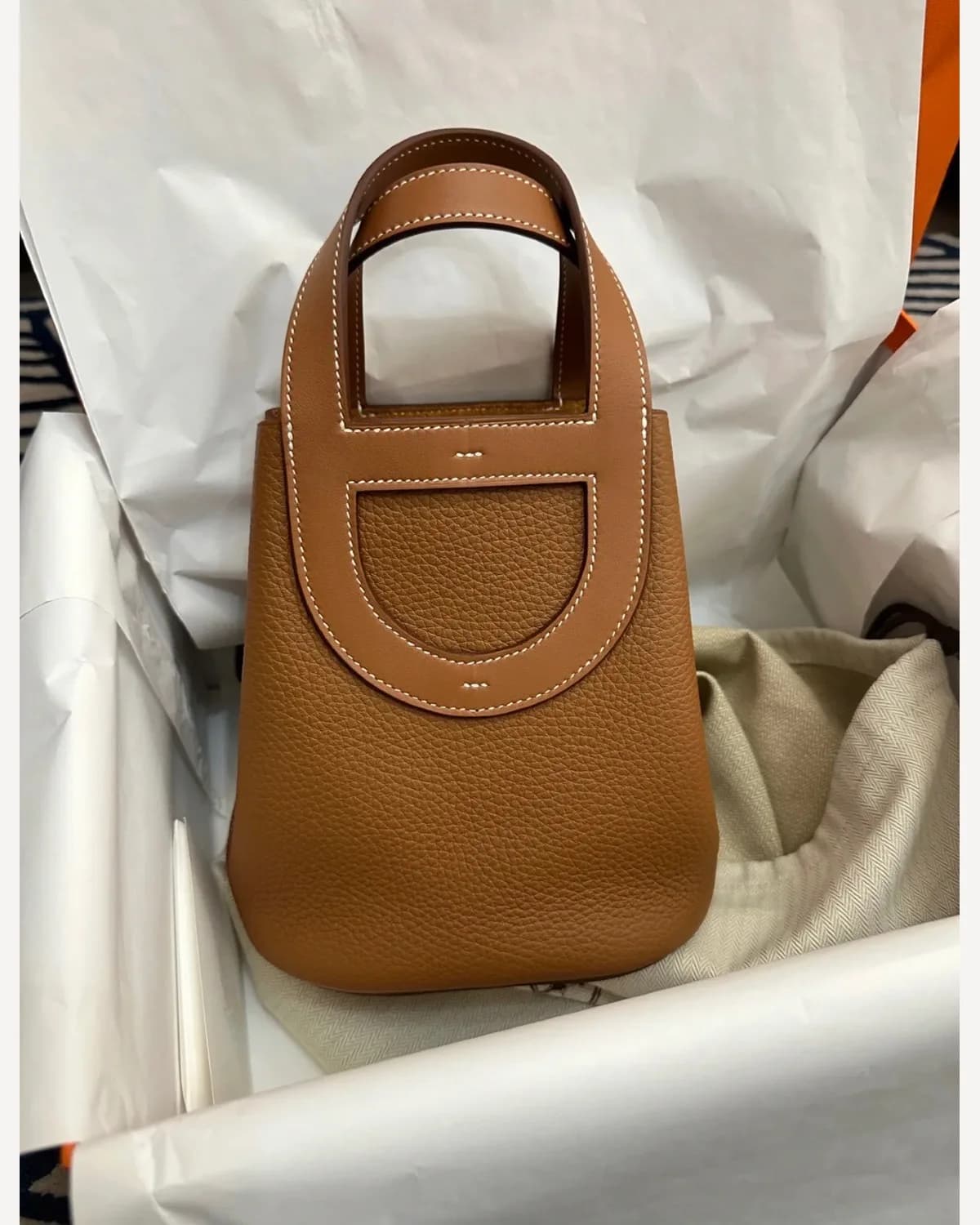 Hermès In The Loop — Tan